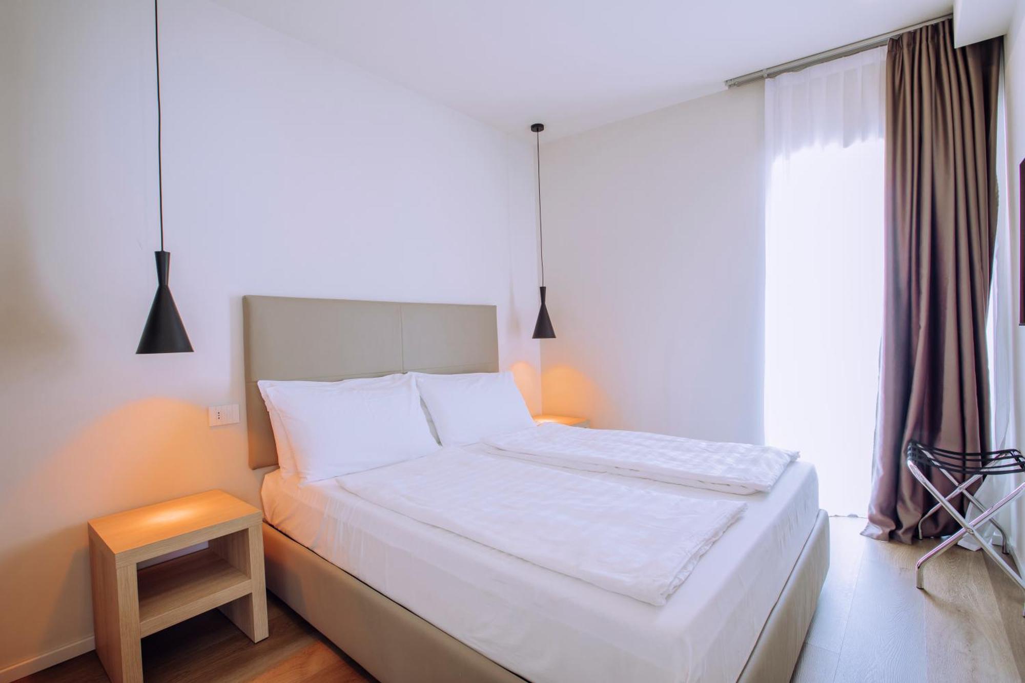 Ah Porticcioli Boutique Apartments 圣菲利斯·德尔·贝纳茨 外观 照片