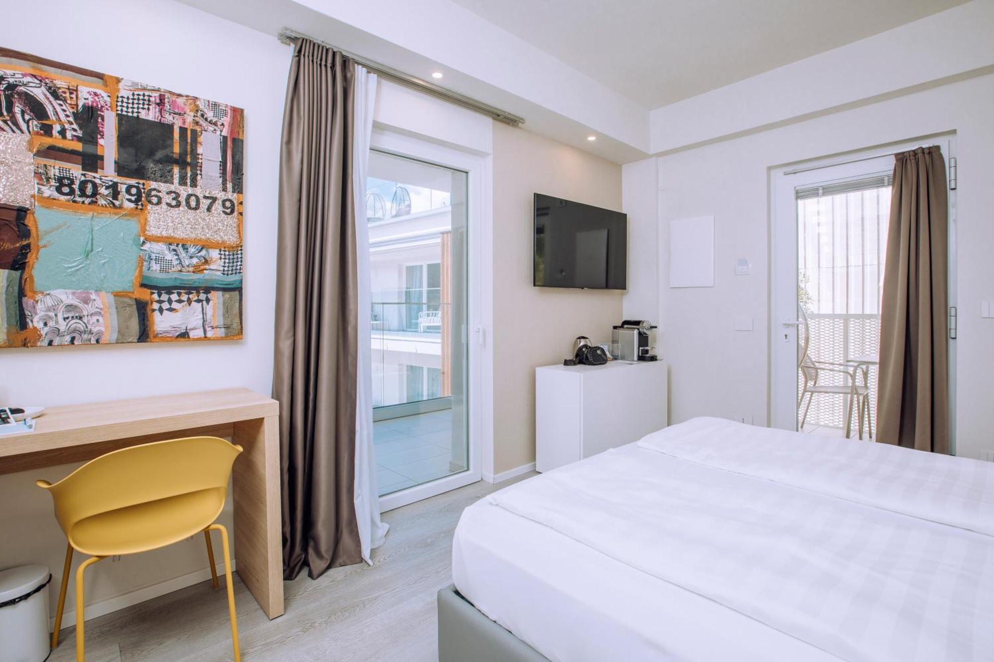 Ah Porticcioli Boutique Apartments 圣菲利斯·德尔·贝纳茨 外观 照片