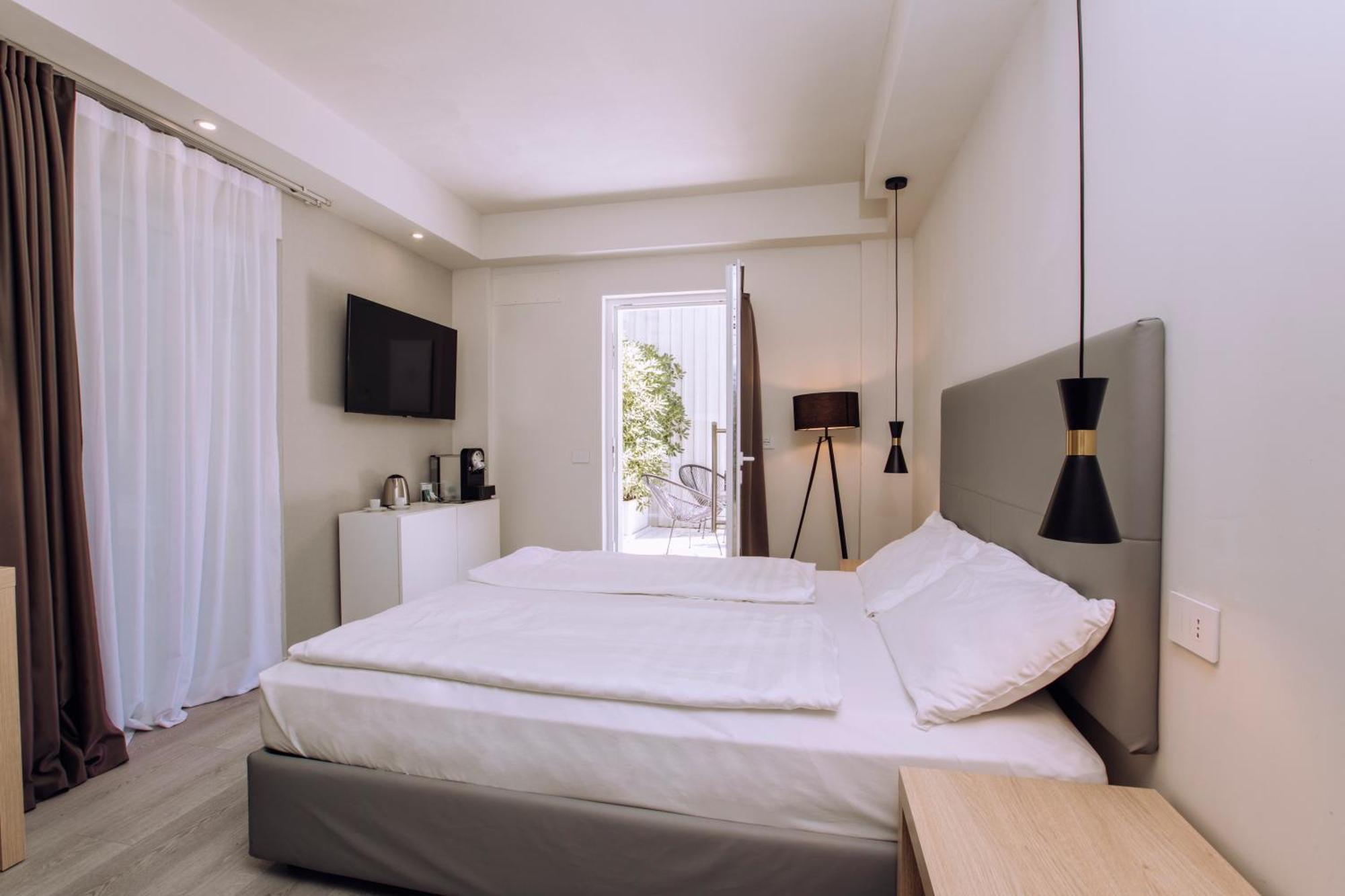 Ah Porticcioli Boutique Apartments 圣菲利斯·德尔·贝纳茨 外观 照片